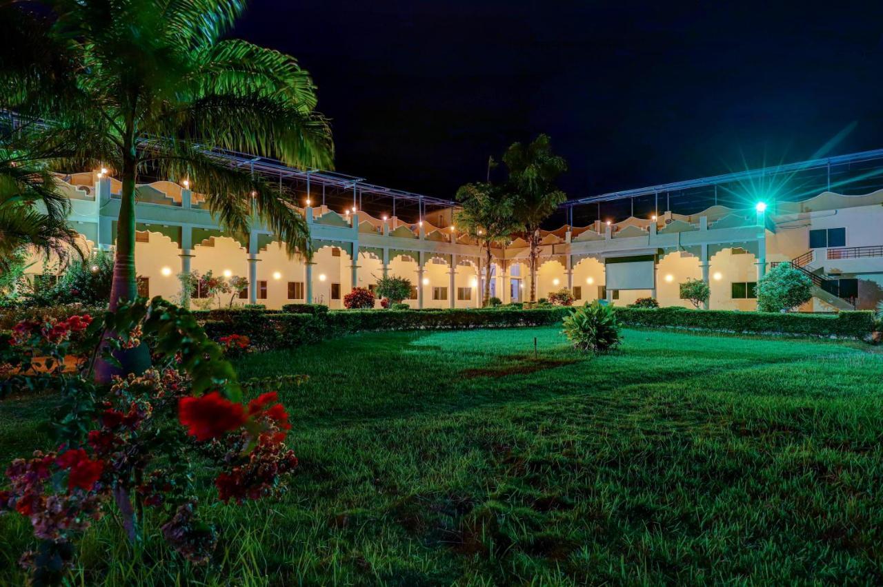 Brindavan Garden Resort & Spa Krishnarajasagara Exterior foto
